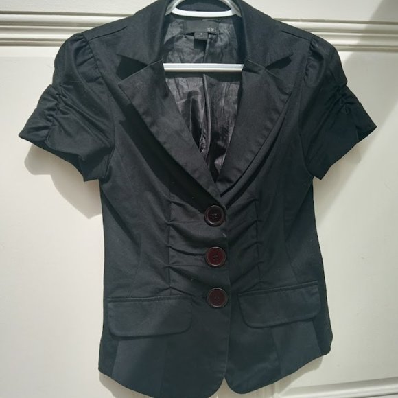 Marc Cain Black Blazer in Women's O/P - Picture 2 of 3